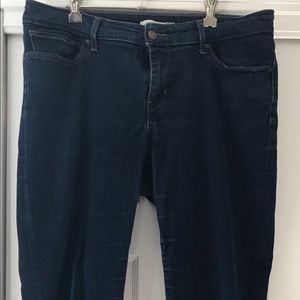 LEVI’S 714 straight leg jeans